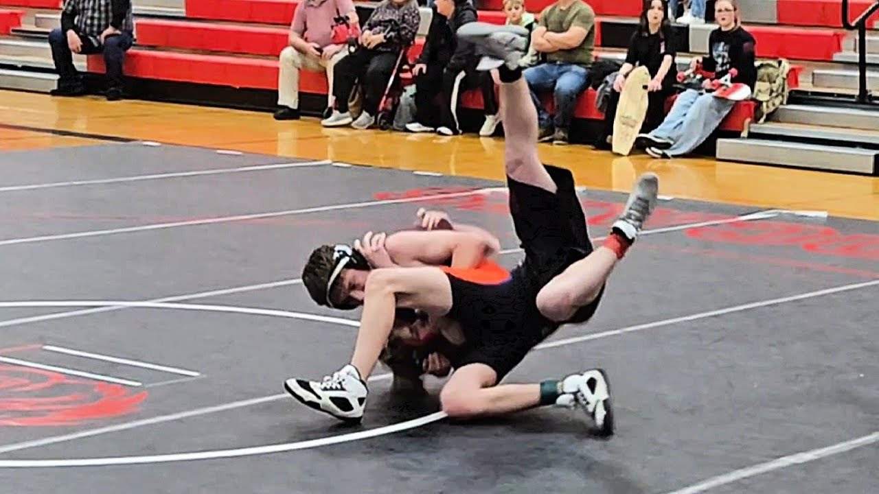Chinook Middle School vs Enterprise 2026 - Owen match 7 of 8th grade