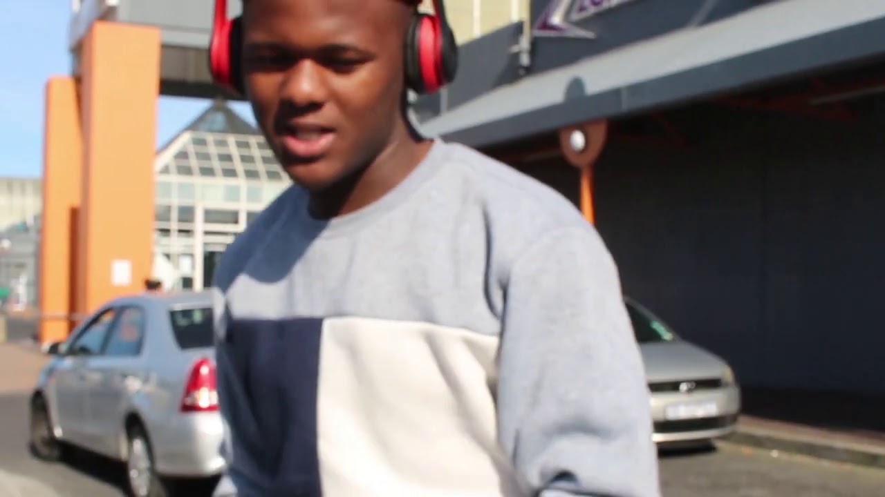 Pulling off pranks inside the mall Appreciation video 7k Subscribers