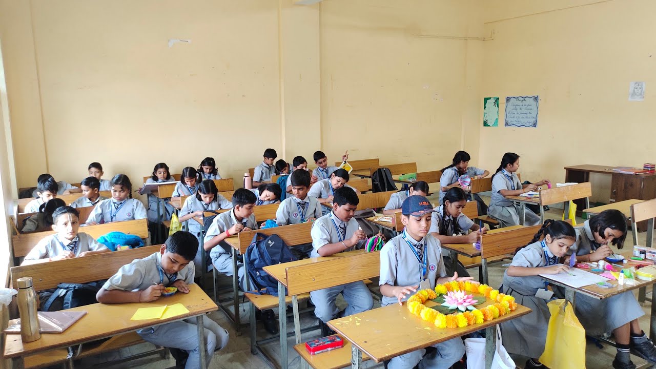 Diwali Activity by Class 5th E students of Shri Guru Nanak Hr.Sec.School Damoh(MP)