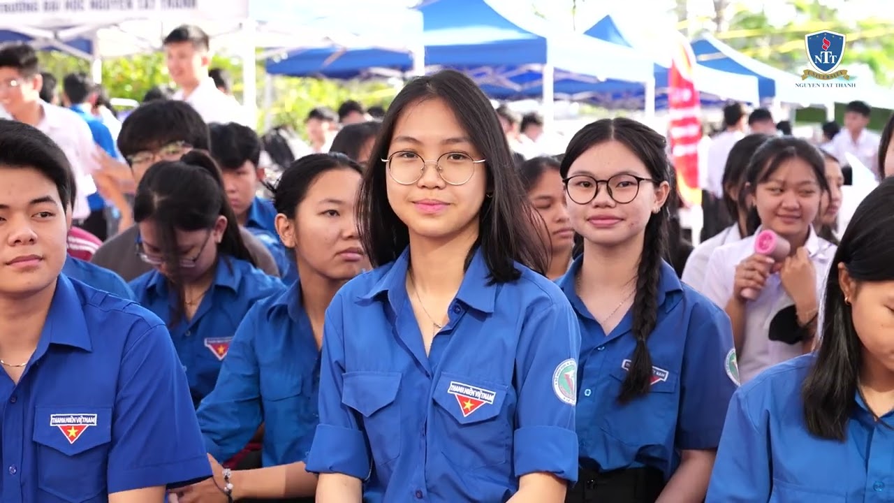 NGÀY HỘI STEM HÀNH TRÌNH KIẾN TẠO TƯƠNG LAI TẠI TRƯỜNG THPT LÊ LỢI