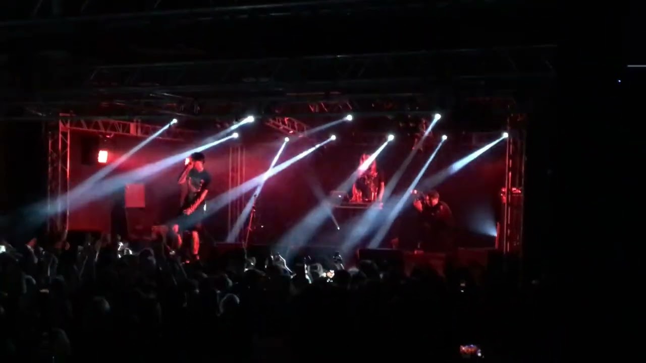 LiL PEEP - BEAMER BOY LIVE ST. PETERSBURG RUSSIA