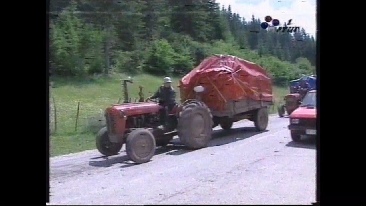Peć 1999, Srbi i Crnogorci napu&scaron;taju grad Peć