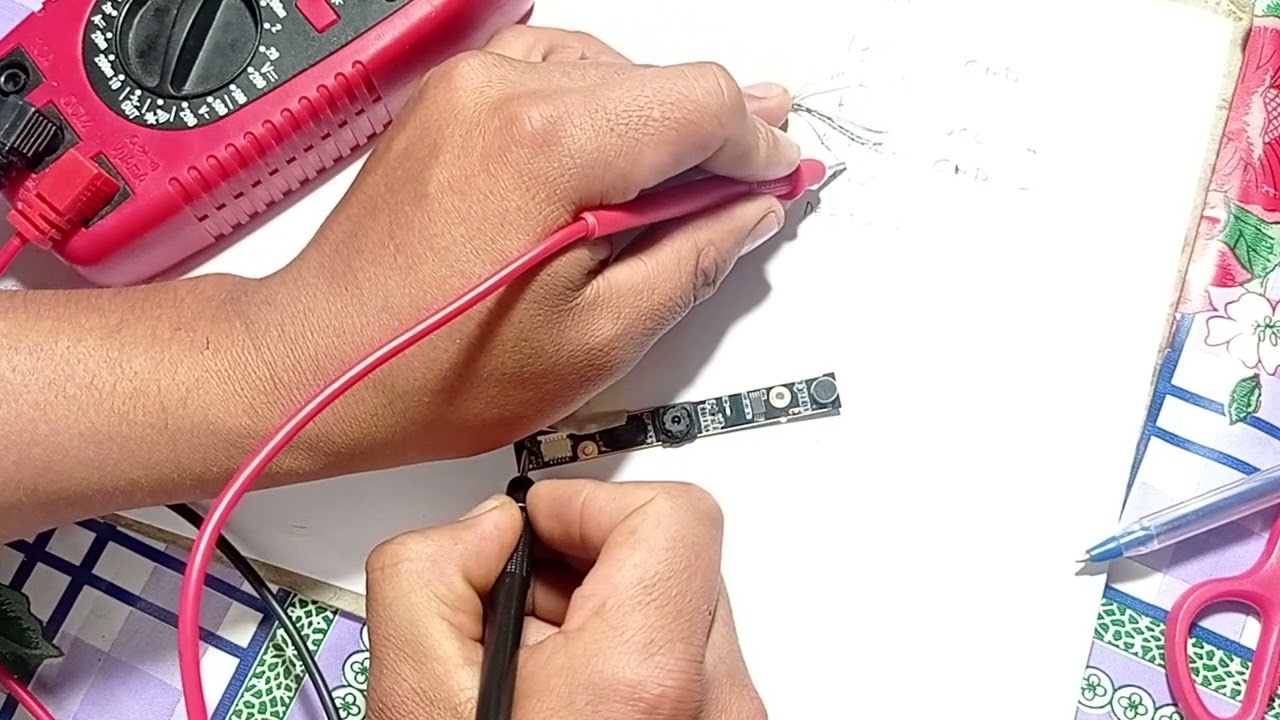Como reciclar cámara de laptop y conectarla por cable USB