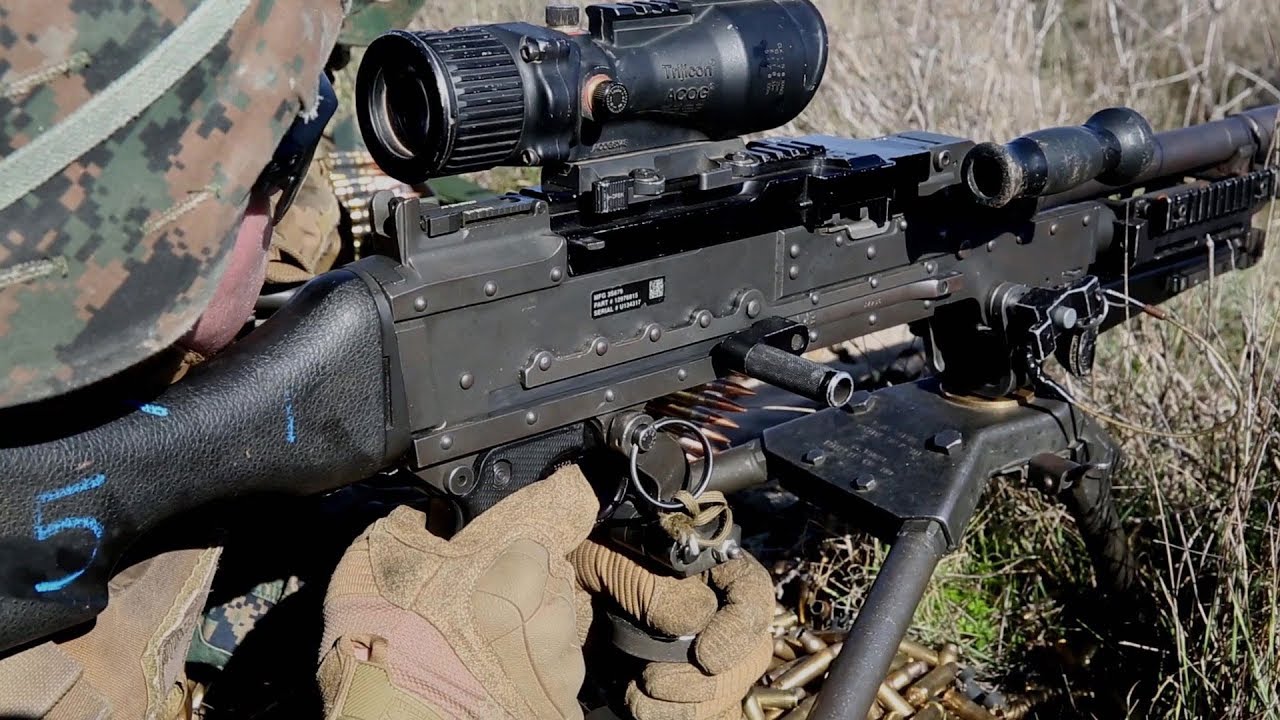 Marines M240B Machine Guns Live Fire