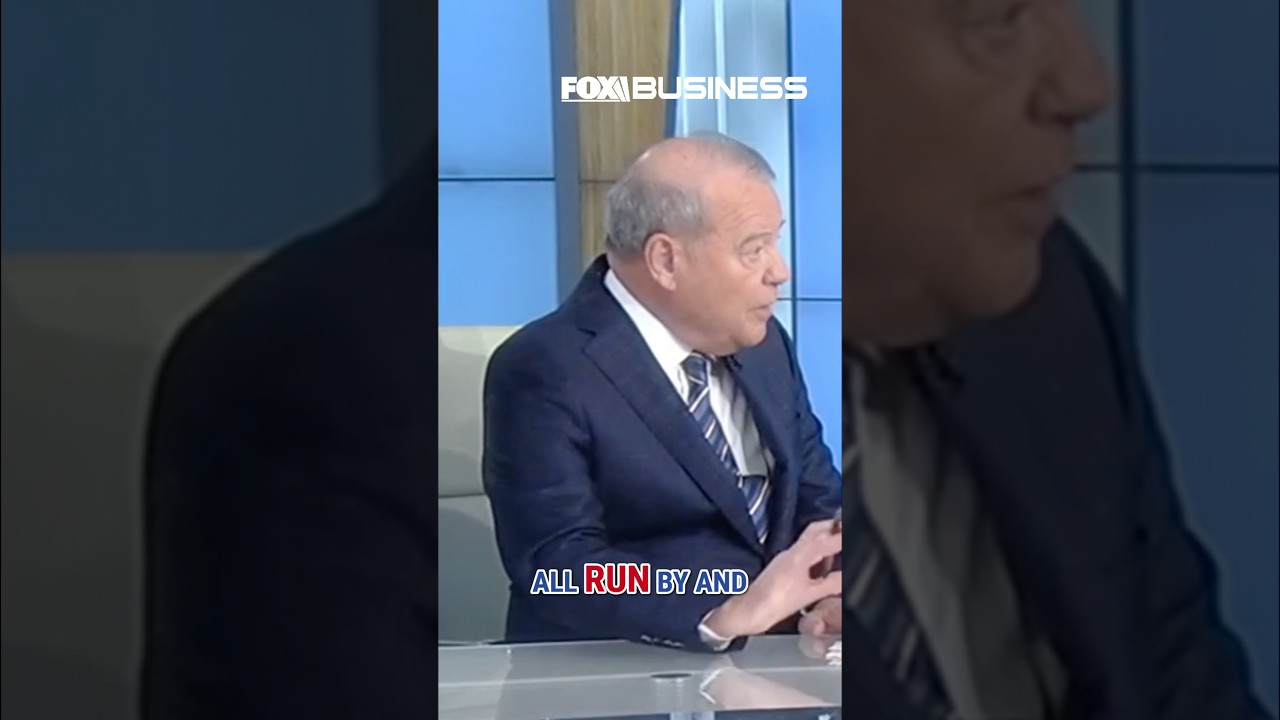 &laquo;Я УЕХАЛ ИЗ АНГЛИИ&raquo;: Стюарт Варни рассказывает о бегстве от политики в духе социализма #shorts