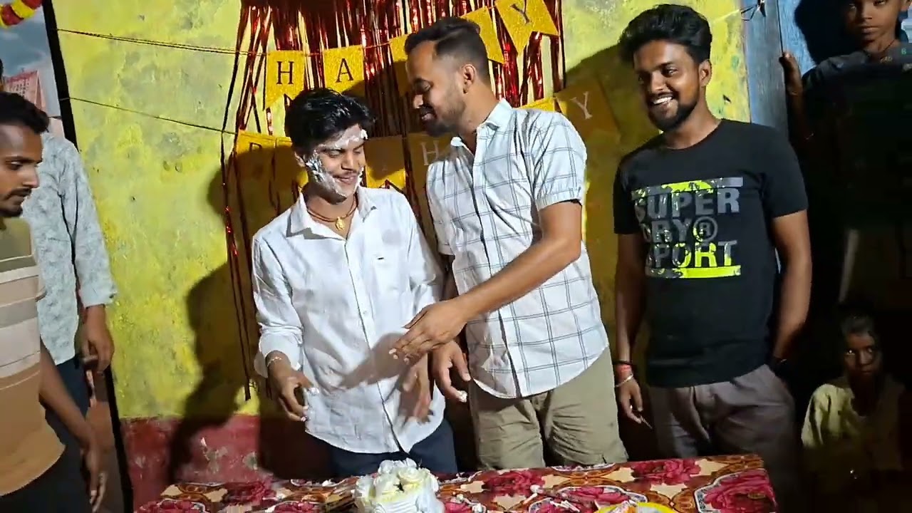 Happy birthday celebrate in Bhaluana vikash bhai ka birthday 🎂🥳🥳
