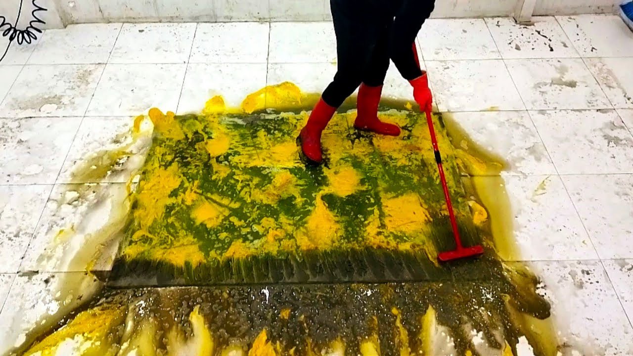Deep cleaning with yellow substance / Rug washing ASMR