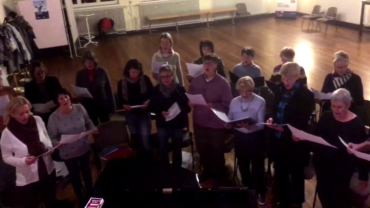 Wünsche zur Weihnachtszeit - Interkultureller Chor - VHS im Kreis Herford