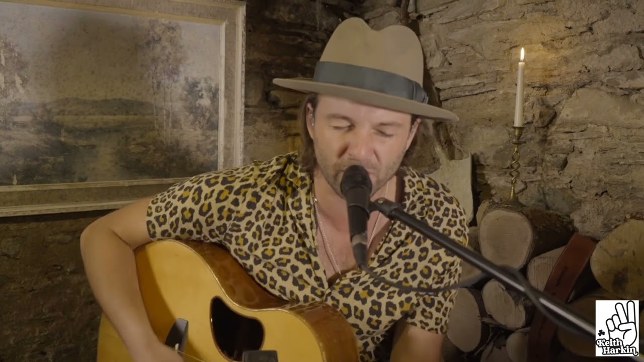 Keith Harkin - Homes of Donegal live from Glack House, Donegal Ireland.