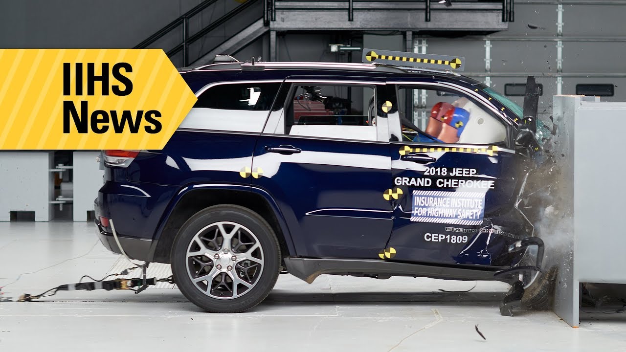 Passenger-side tests of midsize SUVs reveal some major flaws - IIHS News