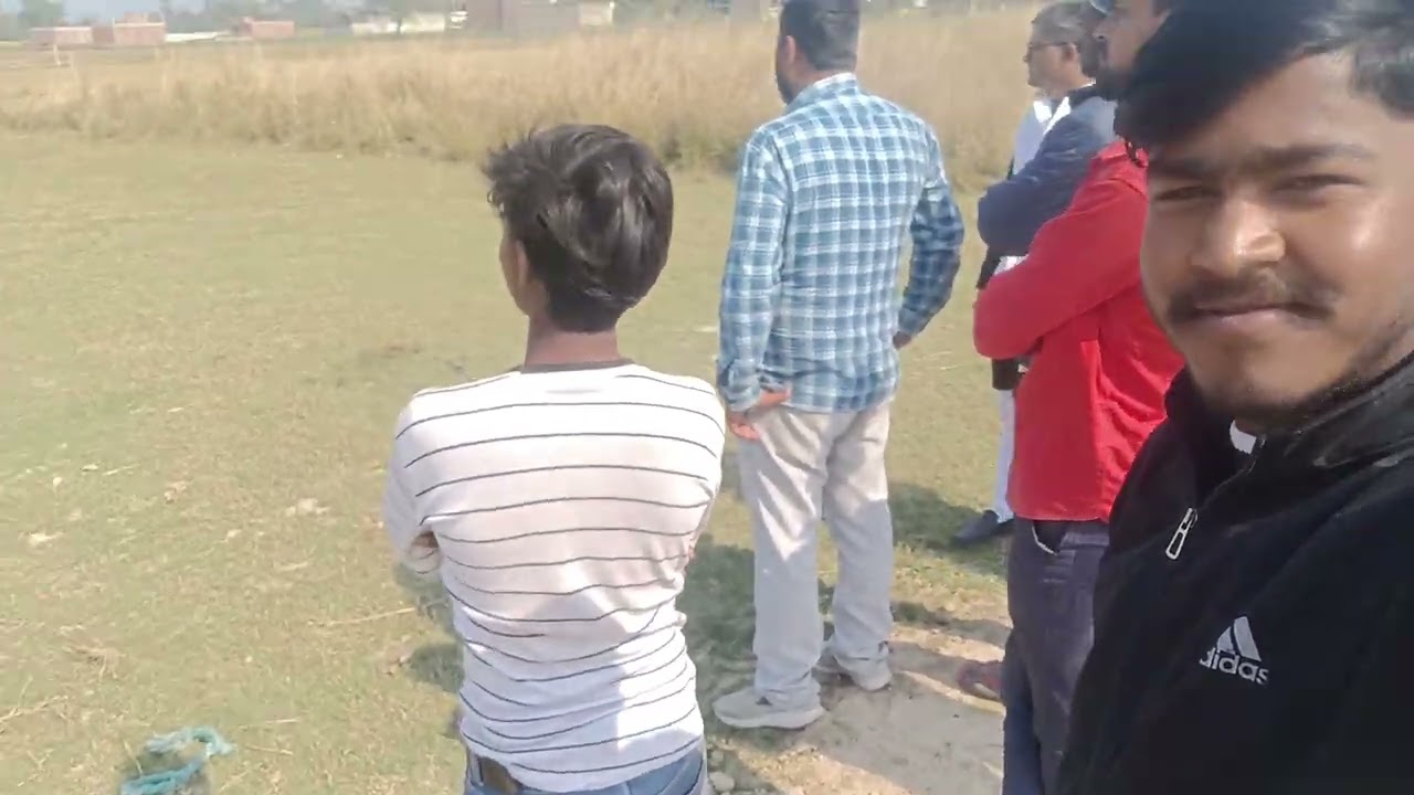 बाराबंकी जिले के बस्ती गाँव के ख़ासपरिया मंदिर के लिए लखनऊ के ब्रजभूषण जी को बिशाल भंडारा में स्वागत