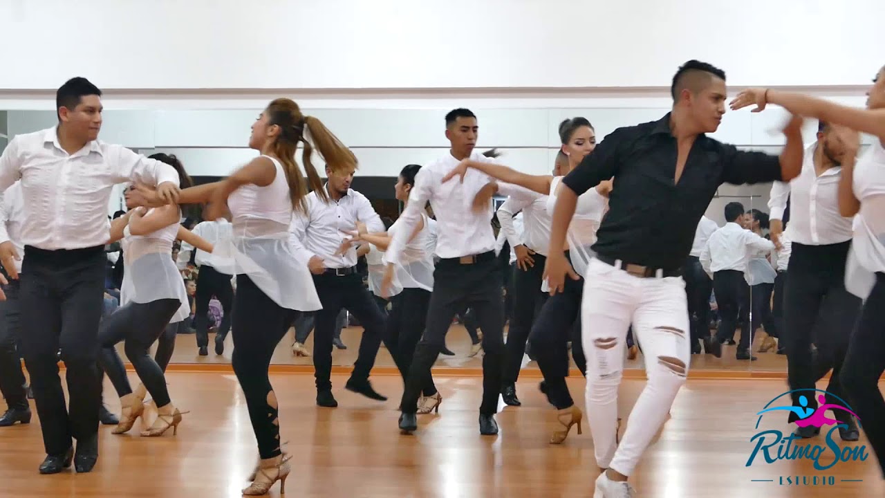 Hector Acosta - Amorcito Enfermito - Coreografía RitmoSon Estudio.