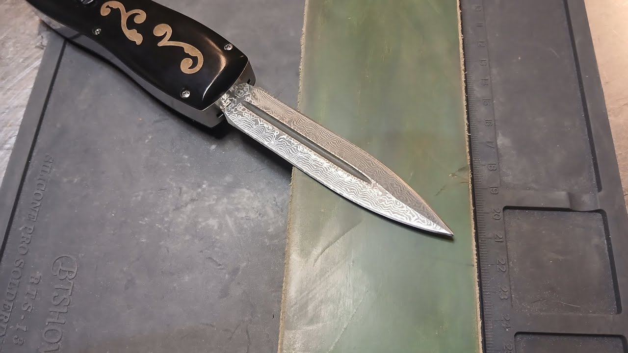 Stropping time with double blade pt 2