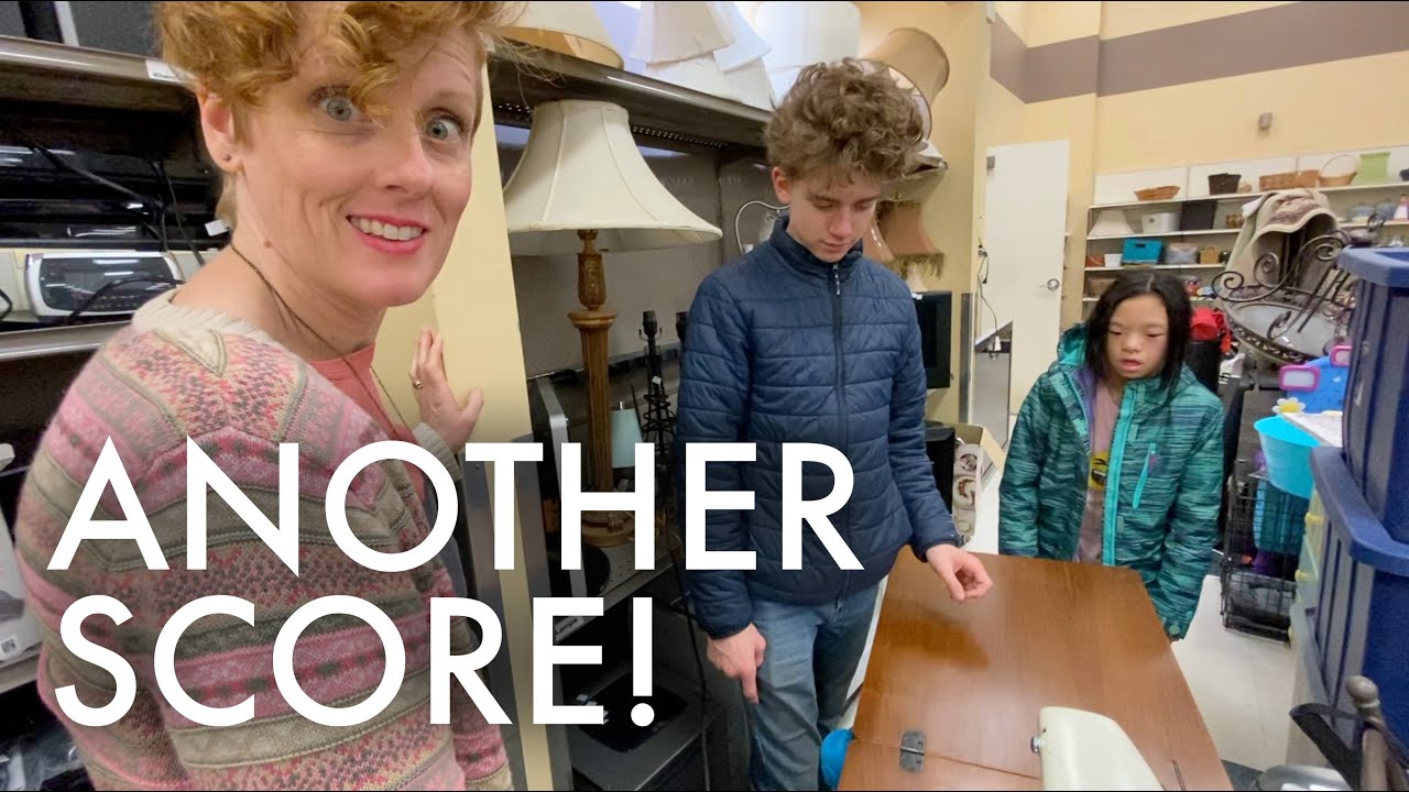 THRIFTED SEWING MACHINE AND MORE!