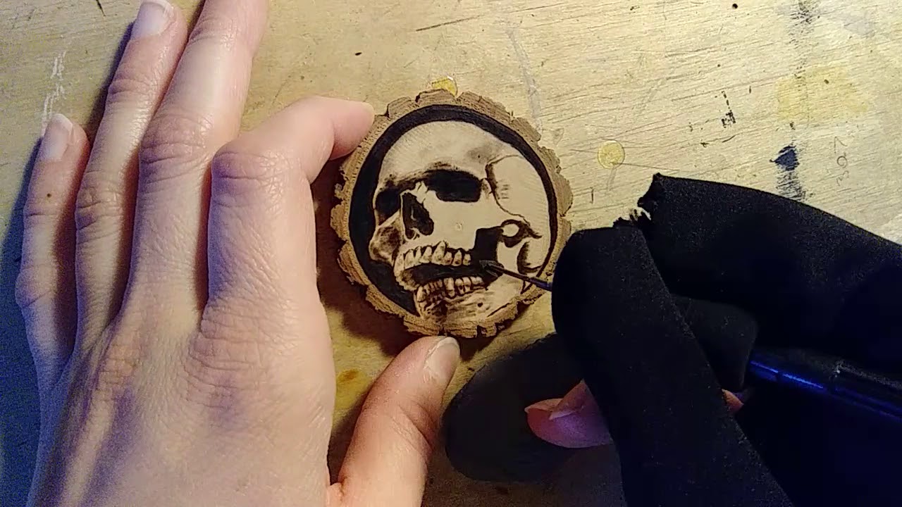 Pyrography Skull, wood burning