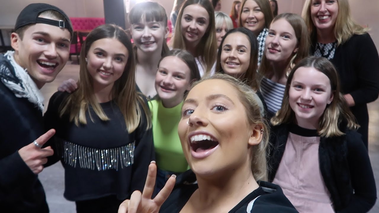 Volunteering, learning the HARDEST dance & what actually happens at the strictly studio..