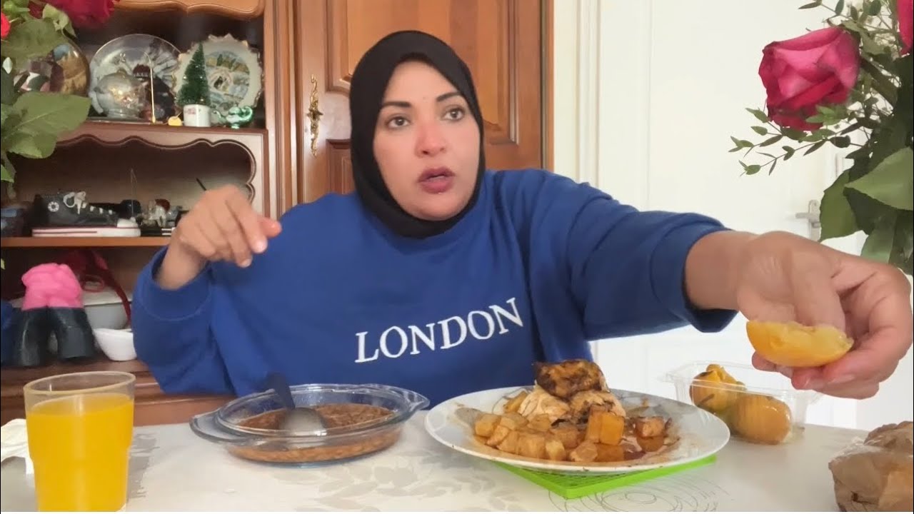 ياترى مين عزم نفسه يجي ياكل معايا النهارده 🍵🍯🍠🍅