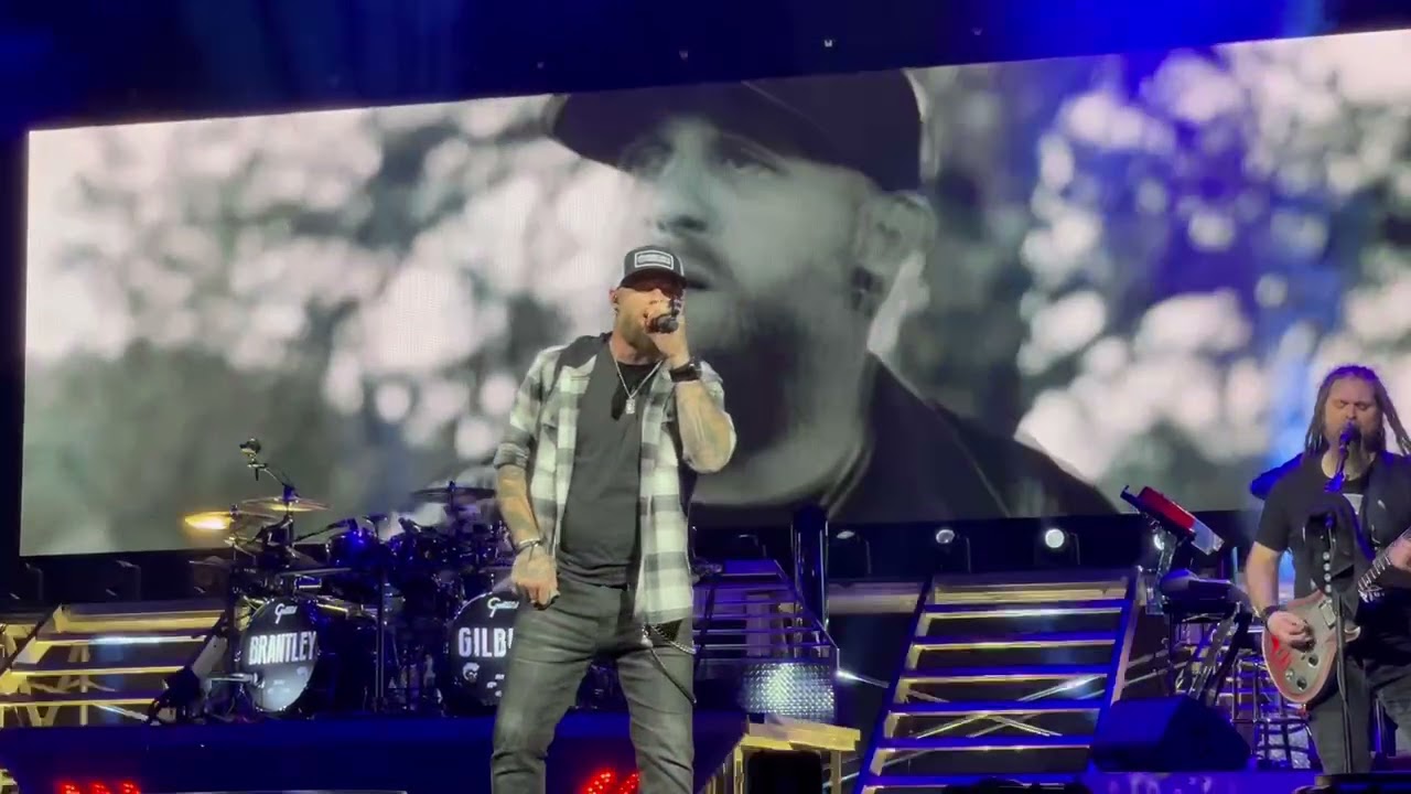 Brantley Gilbert Gone but not forgotten