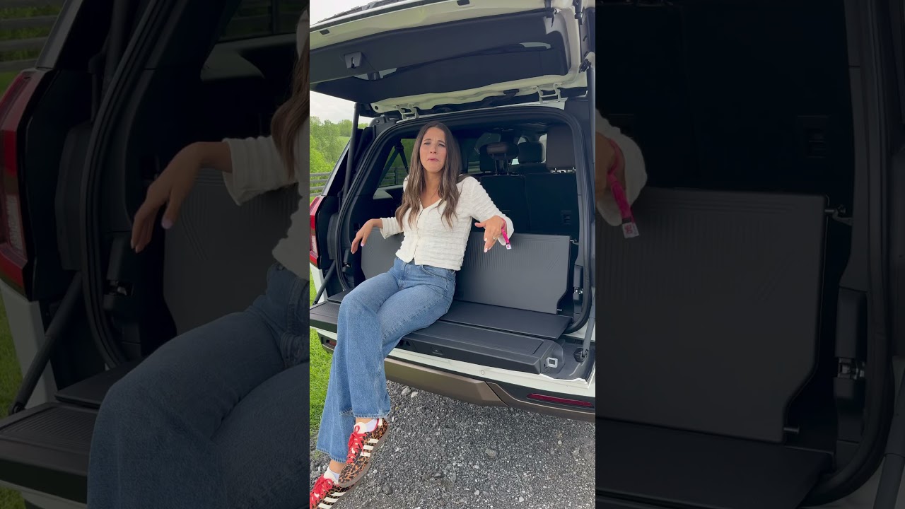 2025 FORD EXPEDITION TRUNK