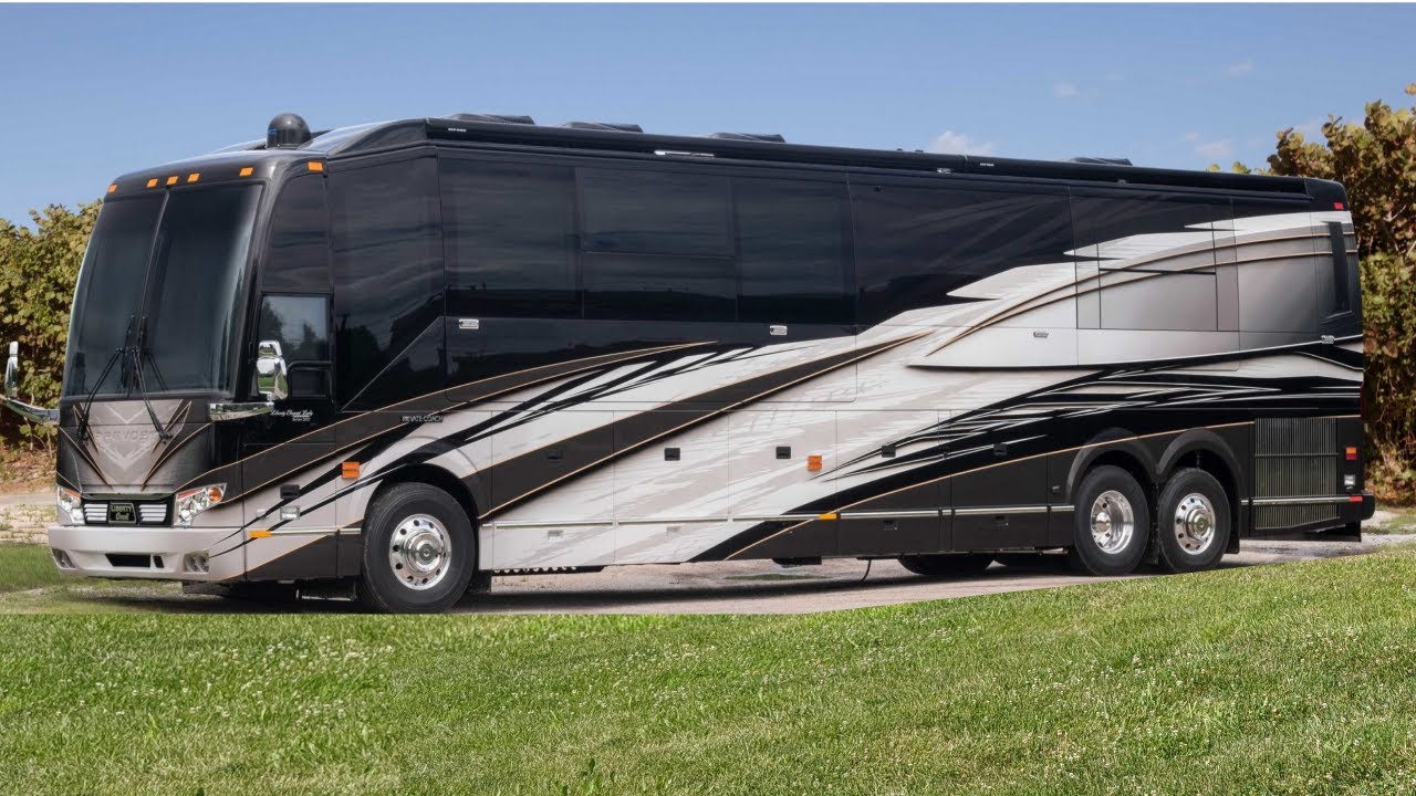 Tour of 2022 Prevost Liberty Coach #881 with QUAD SLIDES!
