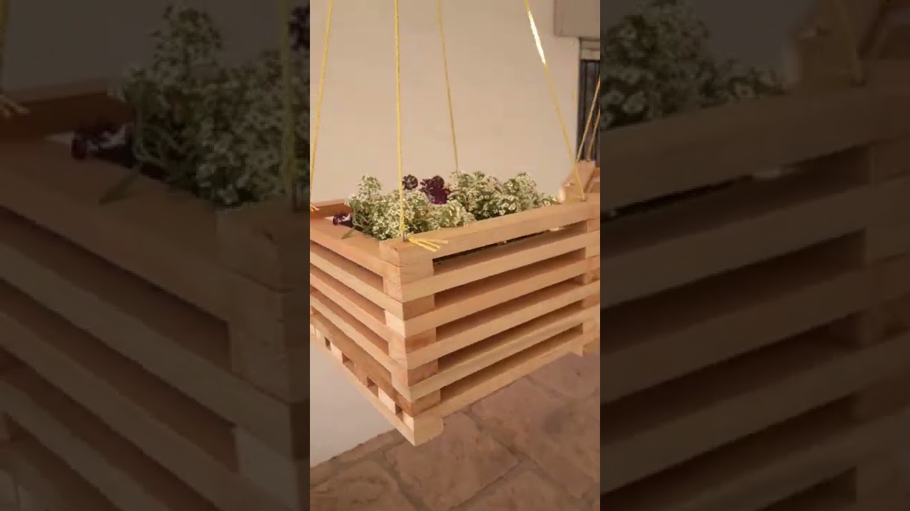 Porta macetas de madera colgantes