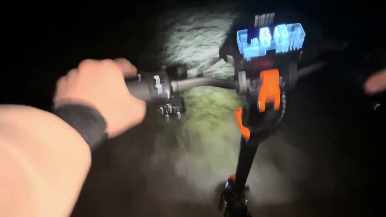 Kukirin g2 max night ride