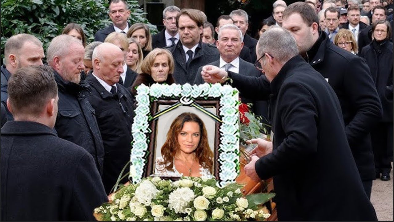 Schauspielerin Christine Neubauer stirbt pl&ouml;tzlich im Alter von 62 Jahren an einem Schlaganfall