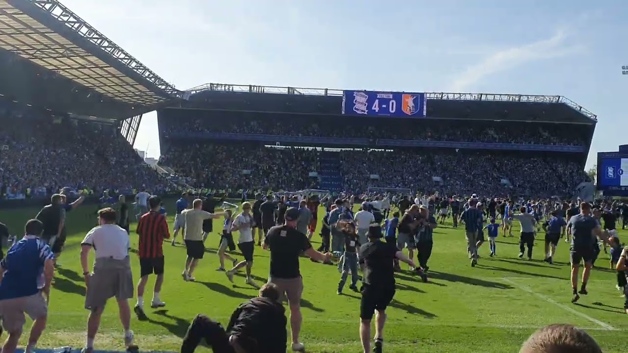 Birmingham City Pitch Invasion V Mansfield Town