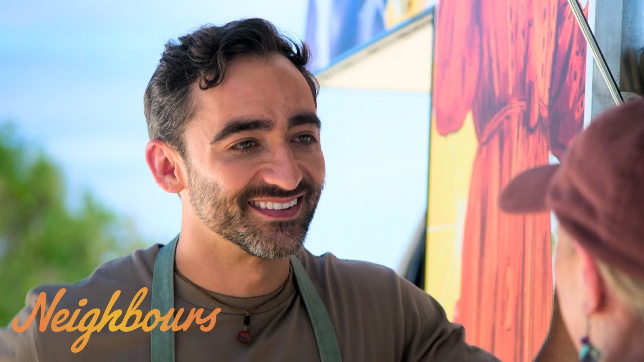 Melanie Befriends Logan | Neighbours