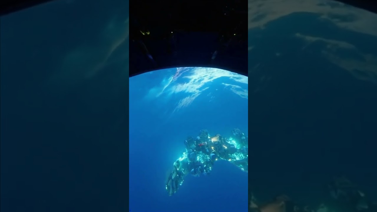The underwater world of an unknown planet - AI Video