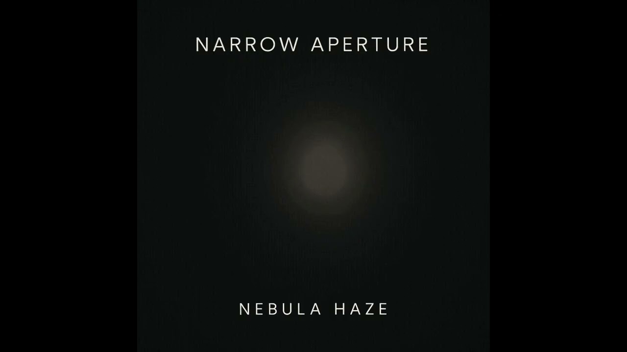Narrow Aperture | Deep & Elegant House