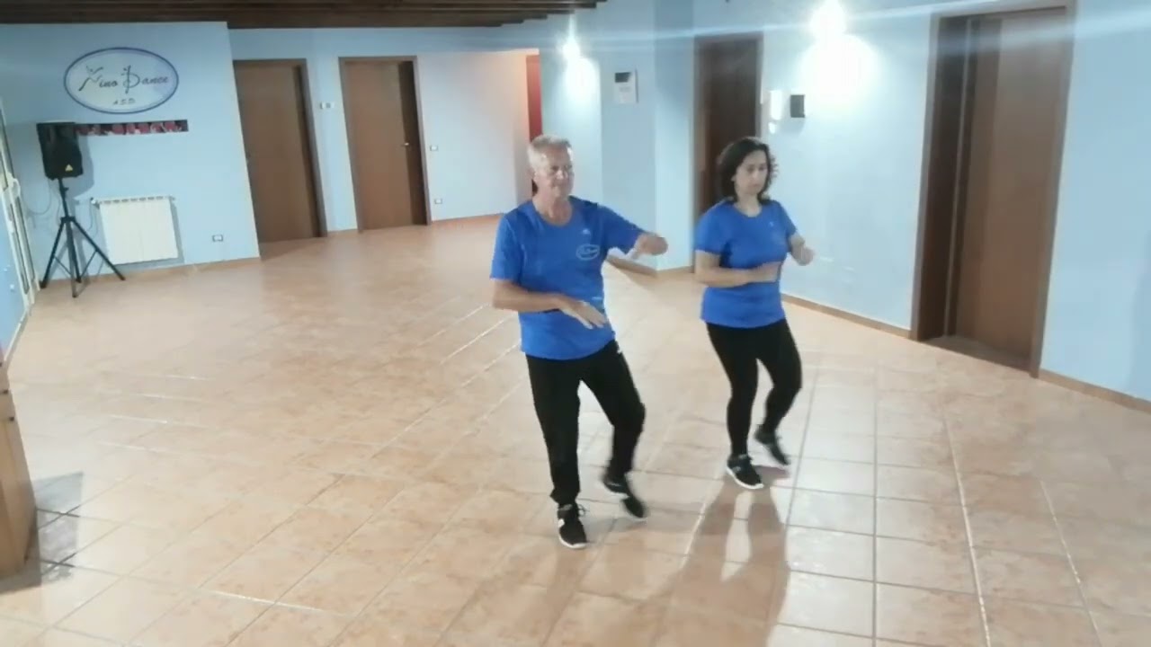 Ballo di gruppo II Cumbia Scozzese II coreografia Nino Bavetta II brano maestro Antonio Cottini