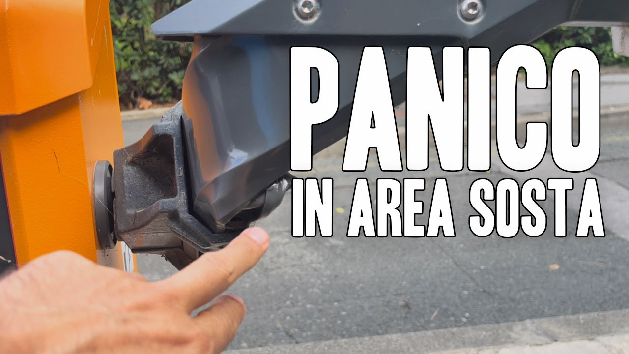 PANICO IN AREA SOSTA CAMPER: SFONDANO TUTTO E SCAPPANO 😨