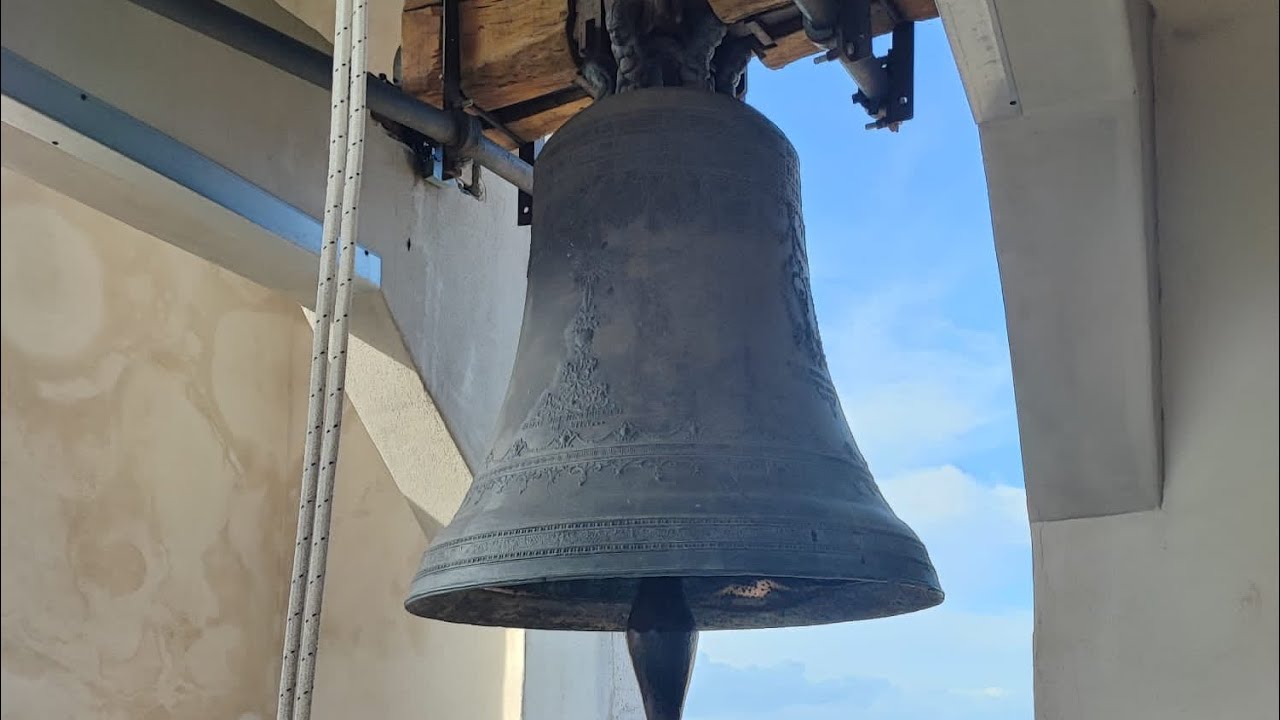 Il campanone del santuario del Ss Salvatore a Montella (AV)