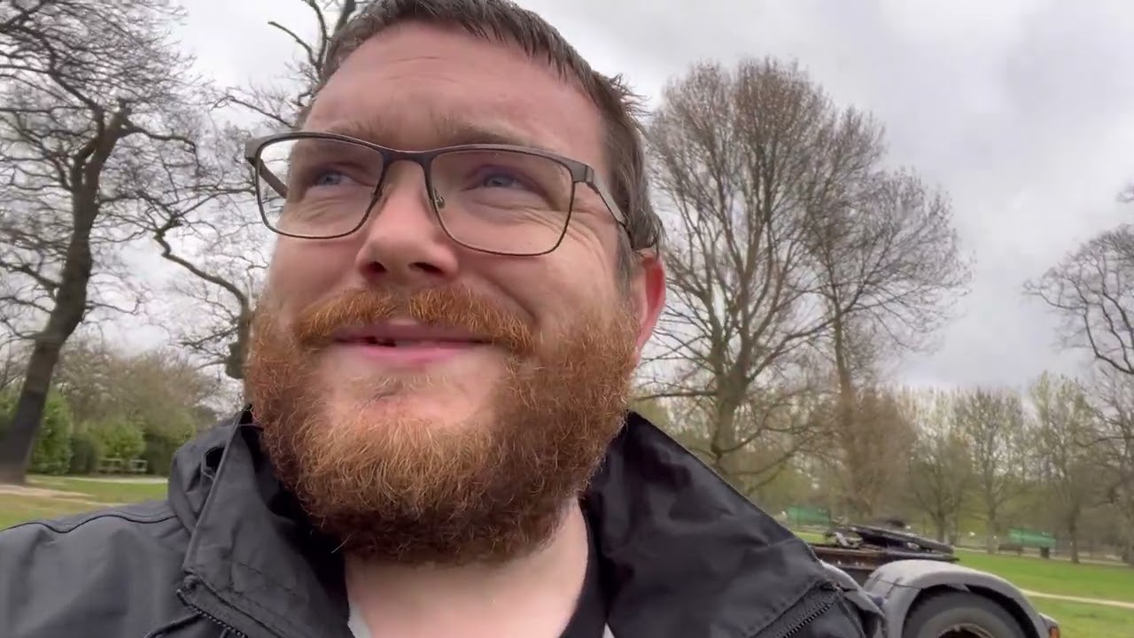 Stewart’s park Easter funfair build up vlog 4
