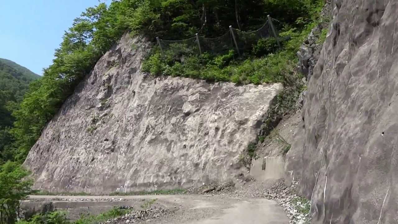 富山県旧利賀村県道34号線：利賀川ダム～奥大勘場