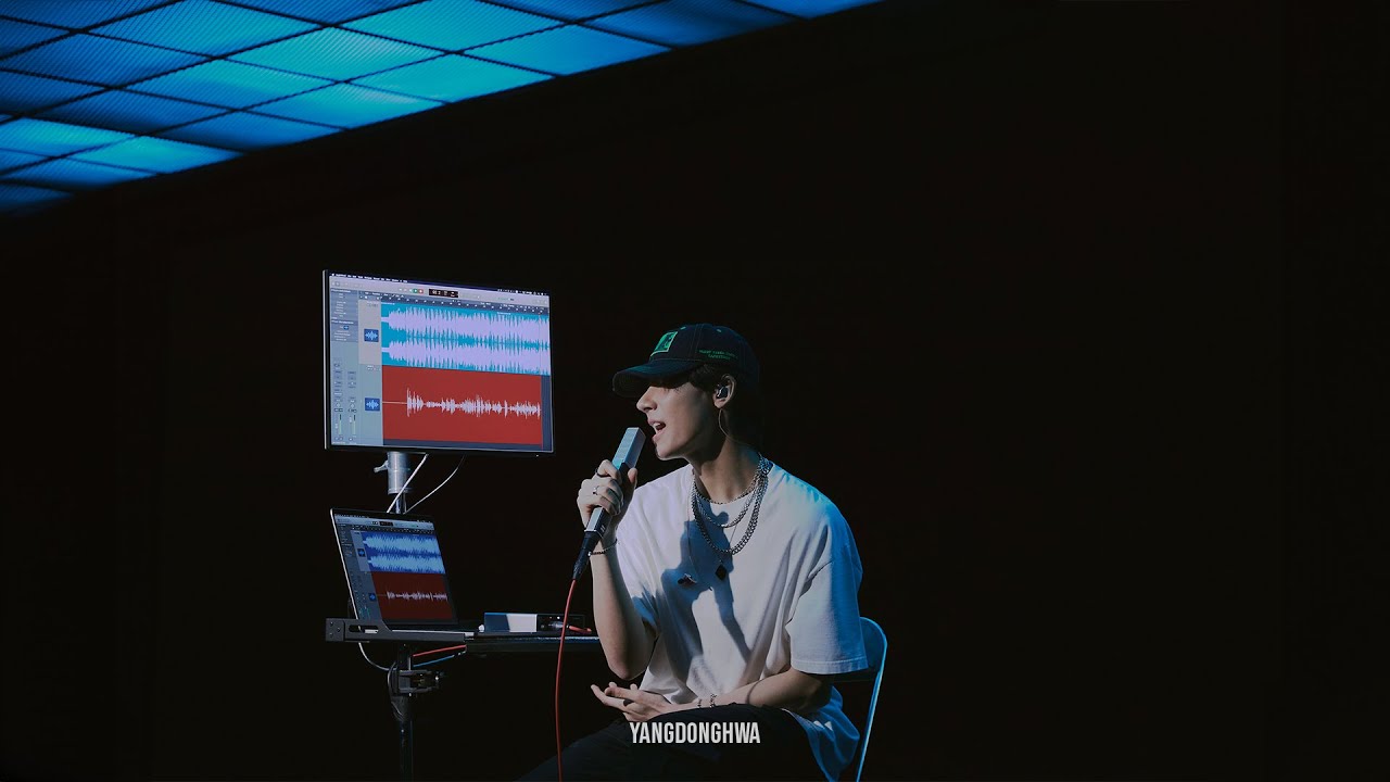 YANGDONGHWA (양동화) 'She Makes Me' Studio Live Clip