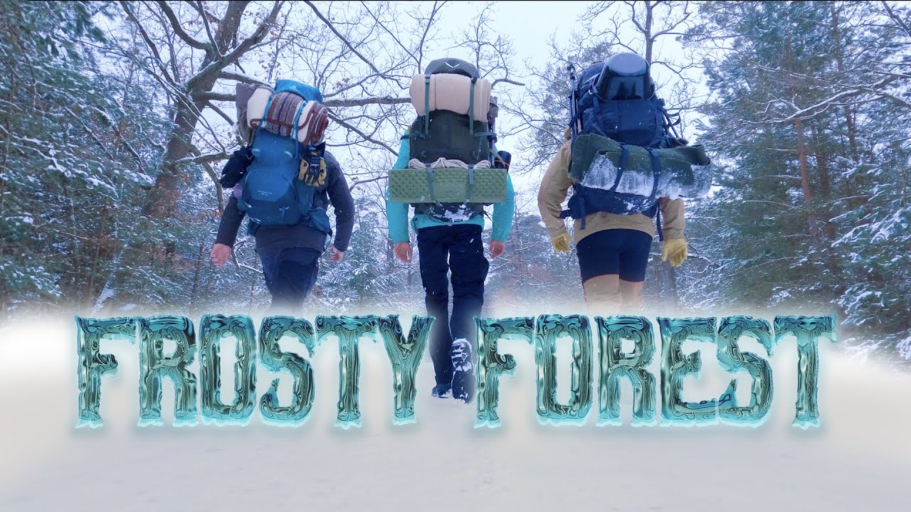 FROSTY FOREST | 3 Friends Testing Bushcraft & Survival Skills in the Winter Wilderness [ENG SUB]