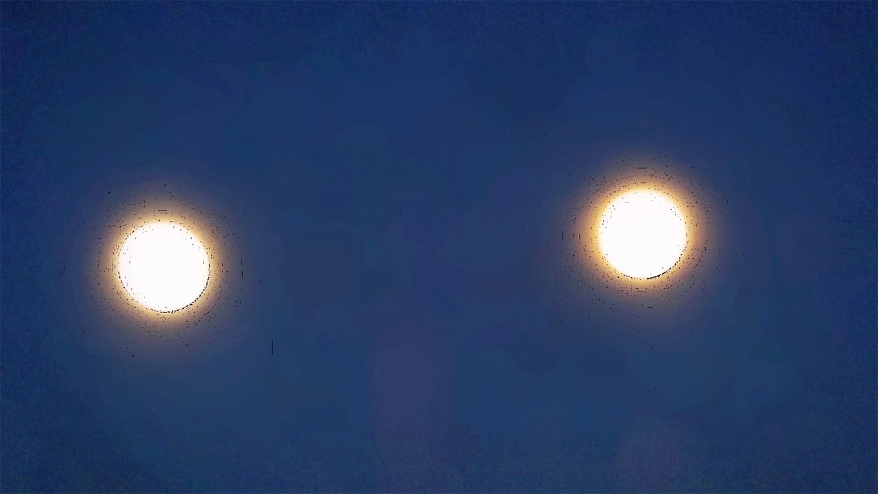Glimmering 386: Electric Moons