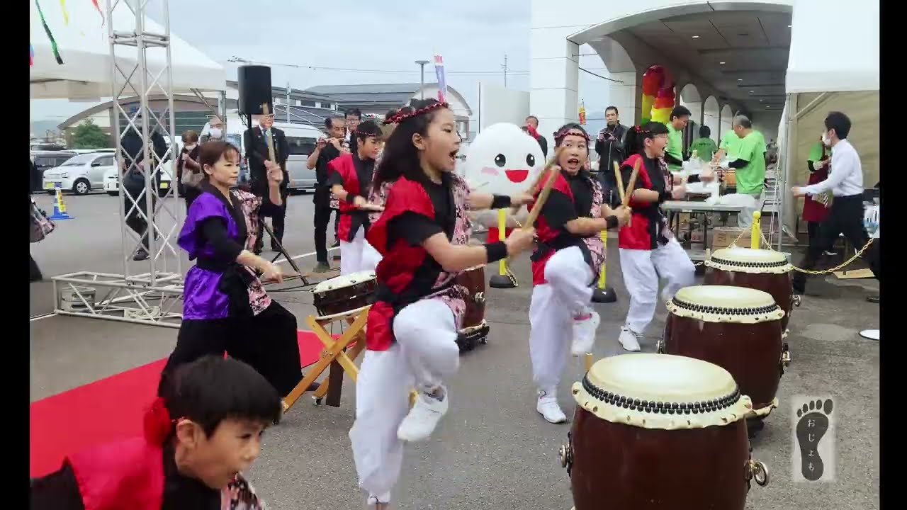 讃さん広場10周年・おじょも太鼓