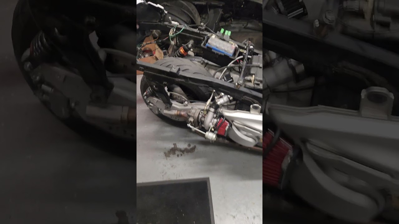 TURBO!! SILVER WING 600!🔥🚀🚀!#turbo #honda #scooter. First start.