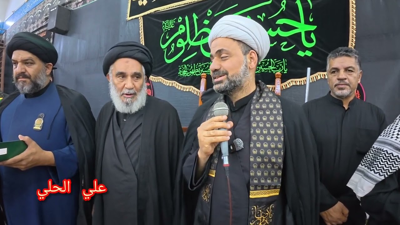 تكريم عائلة السادة الشرع من قبل العتبة الرضوية 