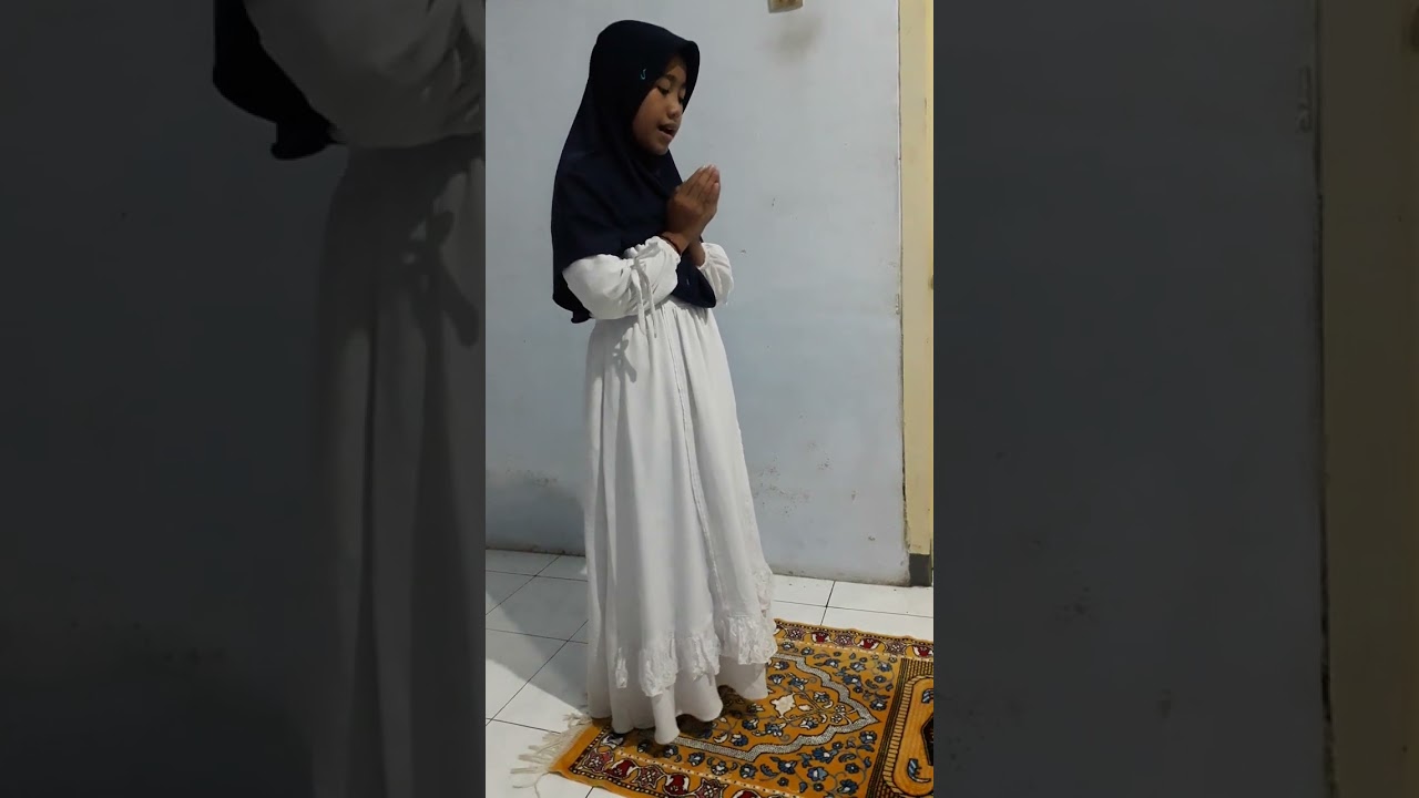 LOMBA RAJAB TALENT - SHOLAT - Diyana Qonitah - 4B