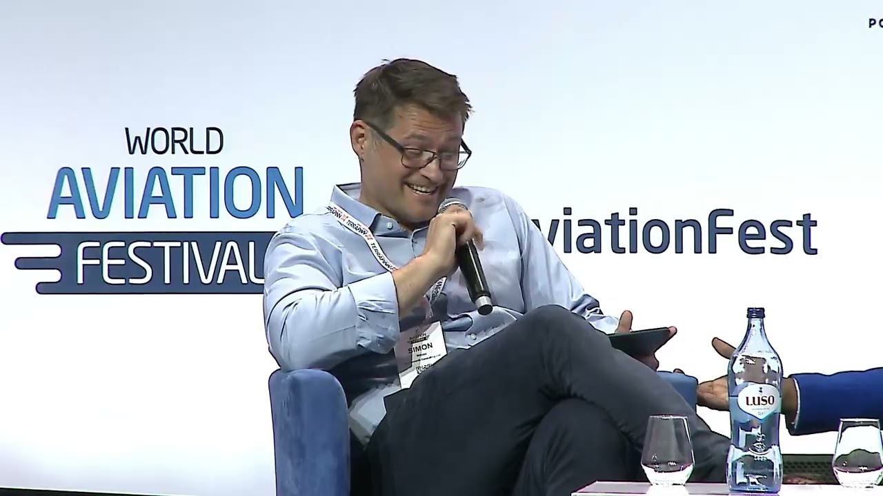 CX Panel: Smart Airports: Designing the next-generation passenger journey