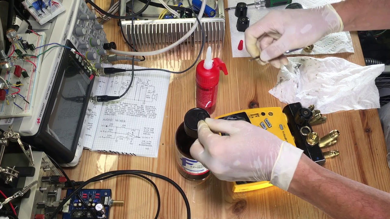 Leaking Fieldpiece SMAN 460 repair with silicone grease