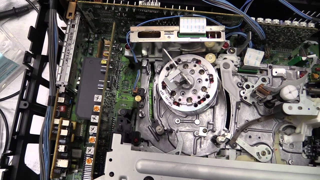 DrCassette's Workshop - Panasonic HS900 S-VHS VCR full service