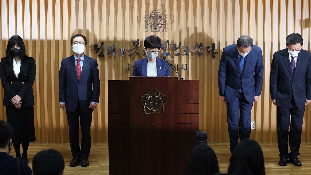 故이예람 중사 특검 종료&hellip;법무실장 등 8명 기소 / 연합뉴스TV (YonhapnewsTV)