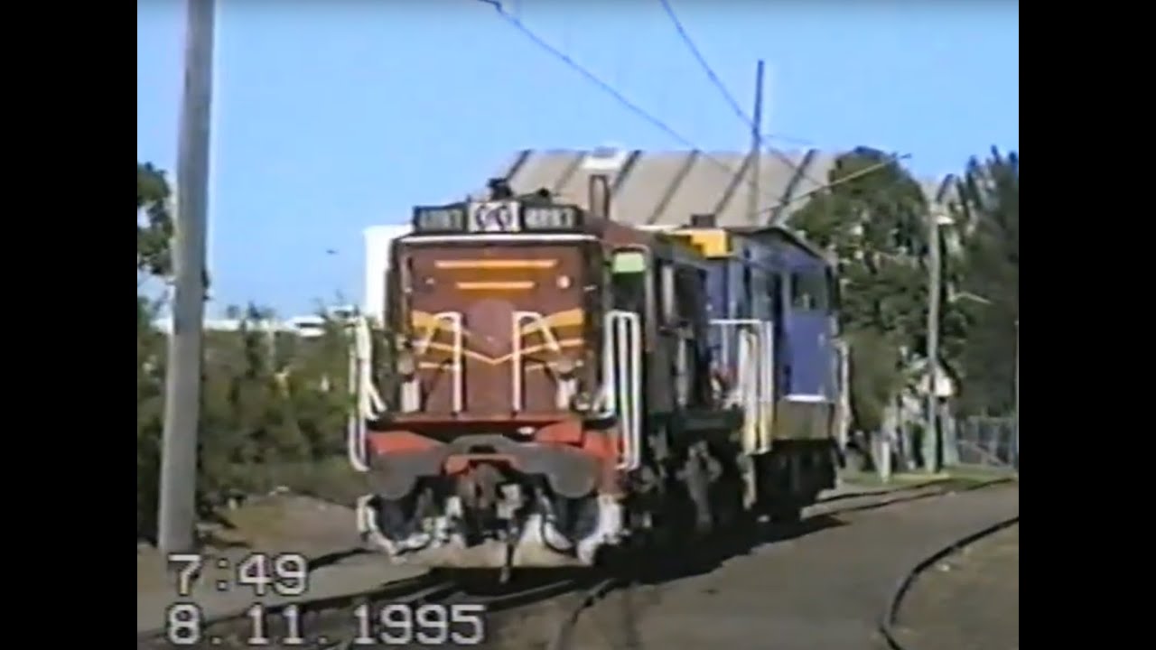 T142 CLYDE SANDOWN CLYDE 8 11 1995