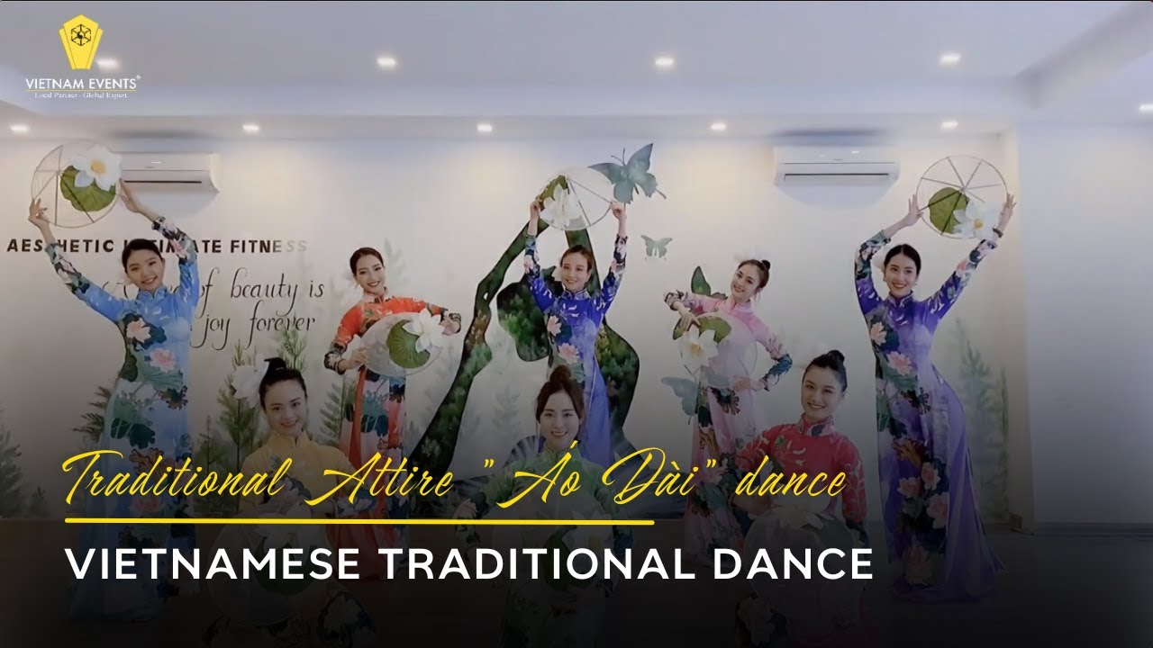 VIETNAMESE TRADITIONAL AO DAI DANCE | ART PERFORMANCE 2