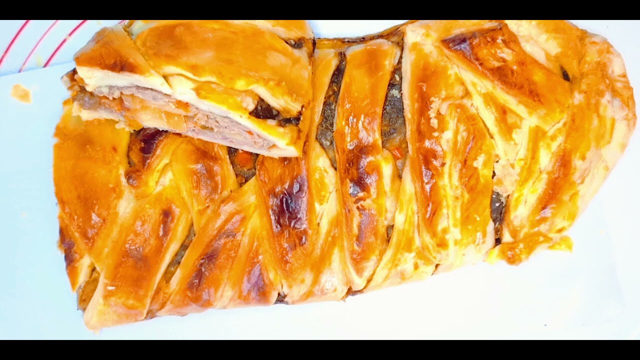 Feuilleté croustillant à la viande hachée de bœuf, champignons & poivrons 🌶️🍄